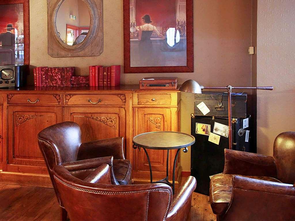 B&B Hotel Montlucon Centre Restaurant photo